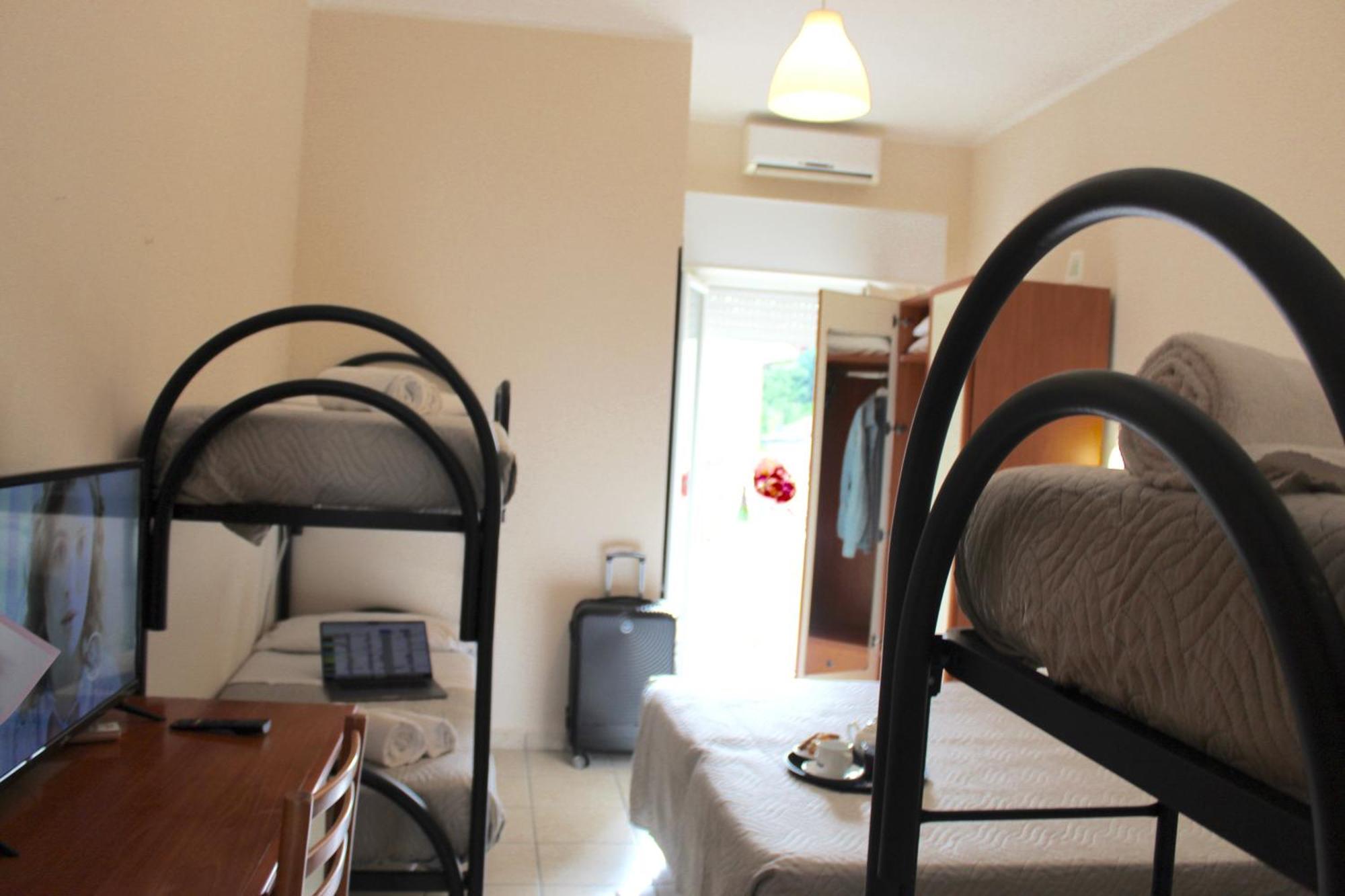 Blue Hotel เชเซนาติโก ภายนอก รูปภาพ