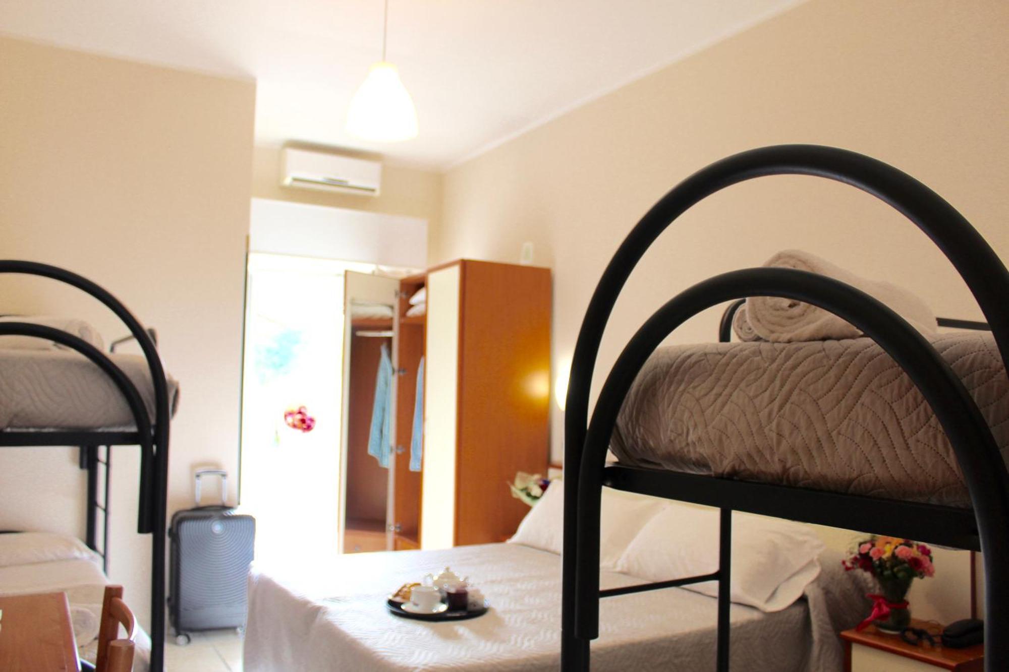Blue Hotel เชเซนาติโก ภายนอก รูปภาพ